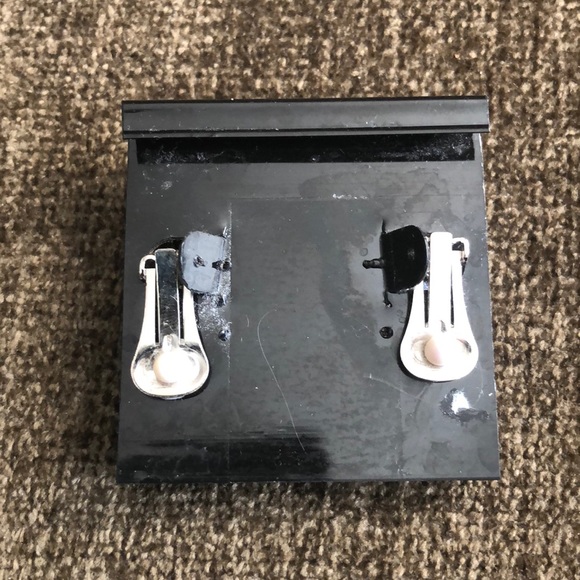 Carol for Eva Graham - Clip Earrings - Rhinestones - Picture 2 of 2